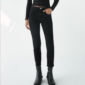 Zara high rise slim jeans NWT